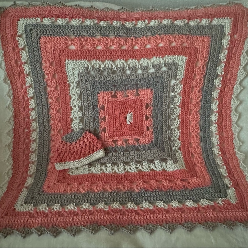 Baby blanket handmade crochet and hat